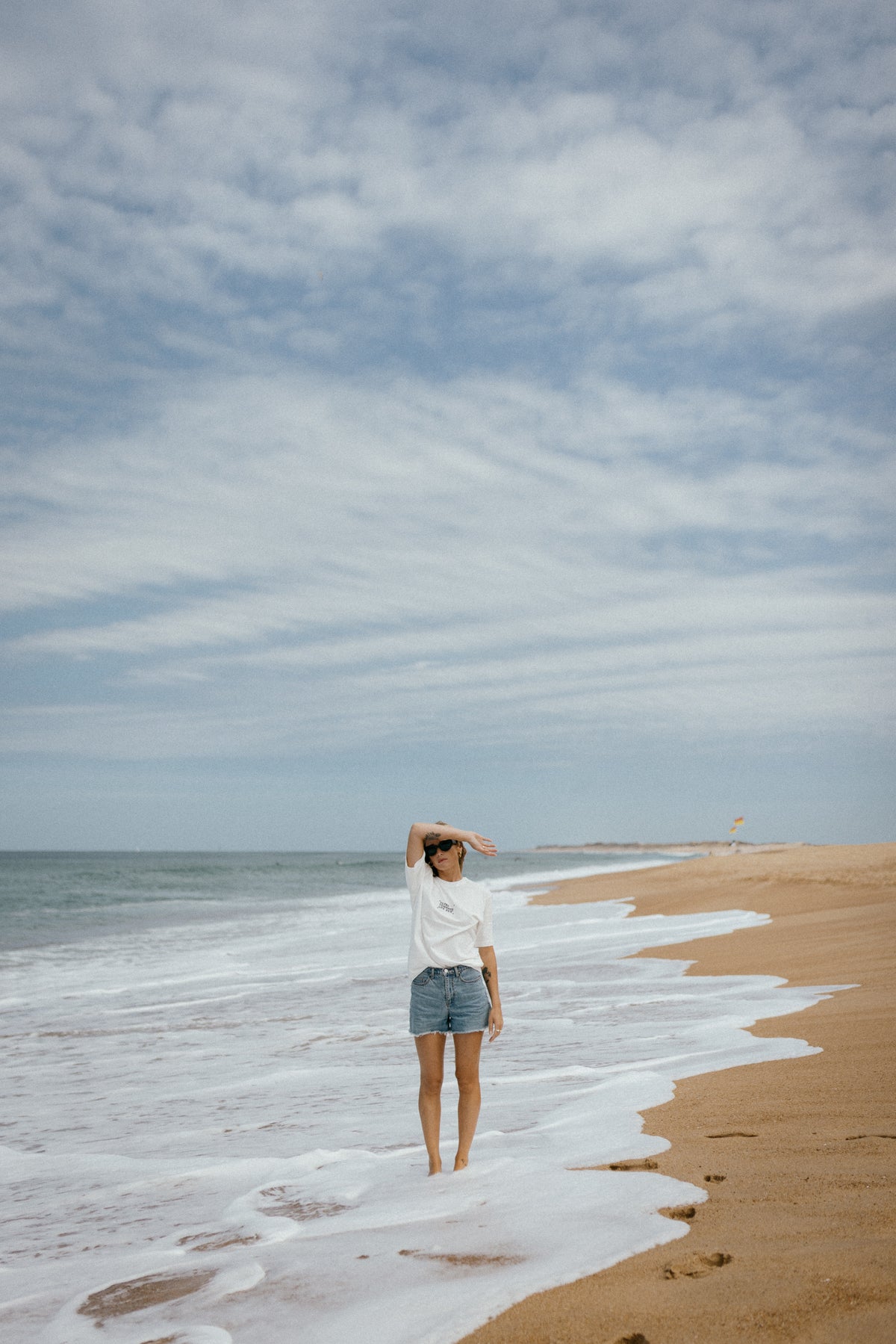T-shirt {Off White}