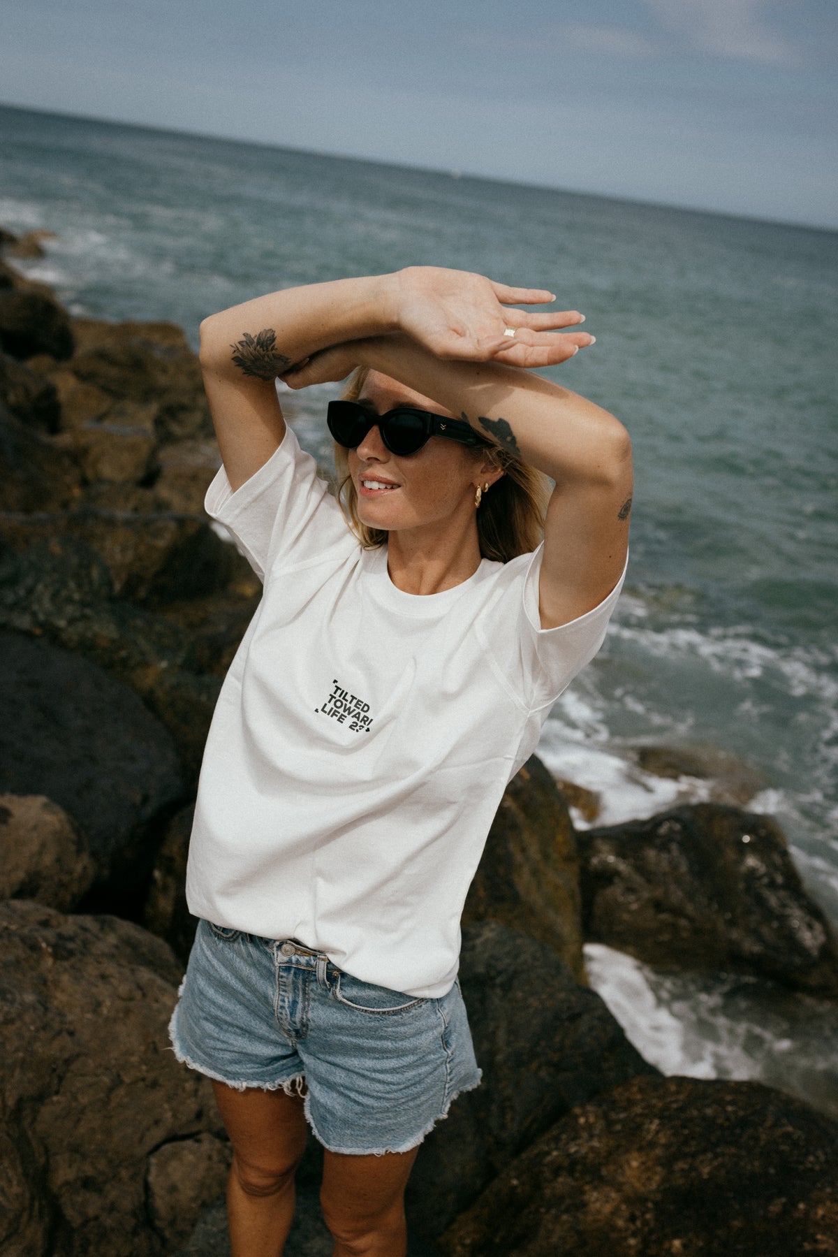 T-shirt {Off White}