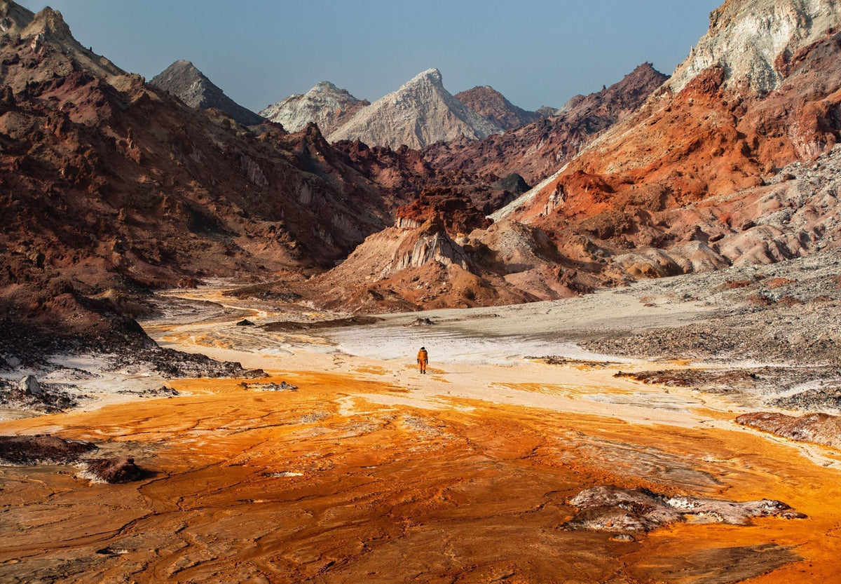 Explore the Planet With Discover Earth