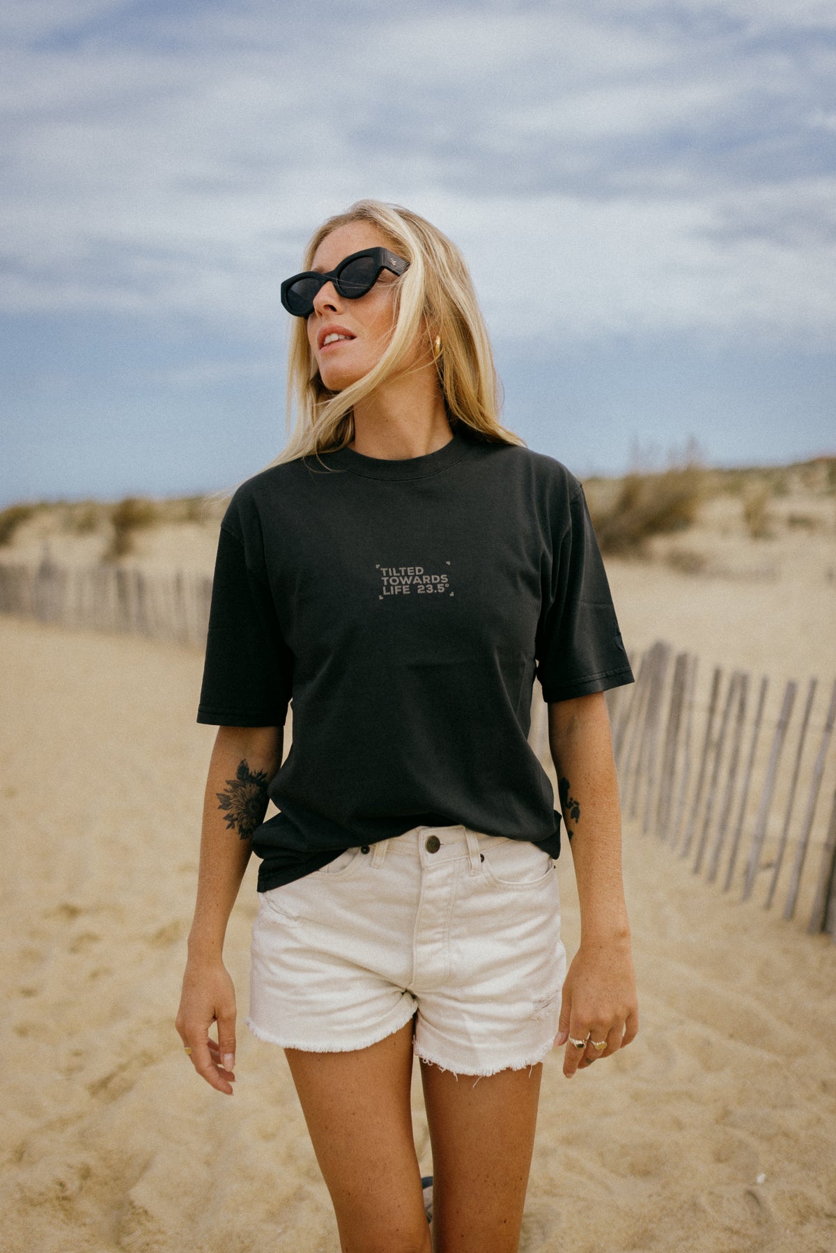 T-shirt {Faded Black}