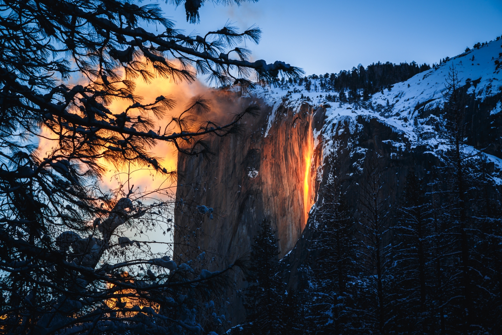 Yosemite in the Spring - Adobe Stock Image 